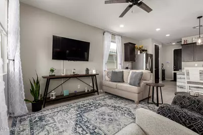 17454 W Red Fox Road, Surprise, AZ 85387 - Photo 10