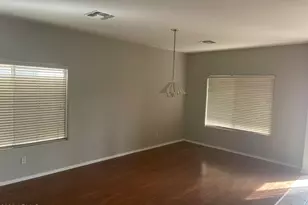 12524 W Adams St, Avondale, AZ 85323 - Photo 4