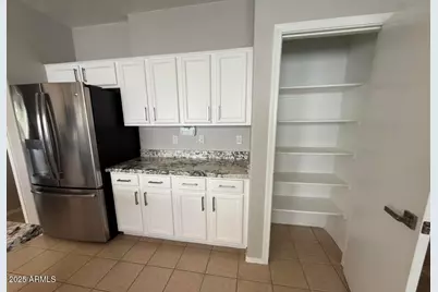 12524 W Adams Street, Avondale, AZ 85323 - Photo 8