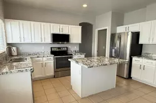 12524 W Adams St, Avondale, AZ 85323 - Photo 10