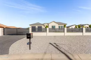 7090 W Celestine Dr, Peoria, AZ 85383 - Photo 8