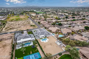 7090 W Celestine Dr, Peoria, AZ 85383 - Photo 68