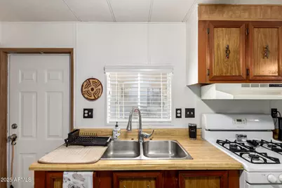 2650 W Union Hills Drive #370, Phoenix, AZ 85027 - Photo 10