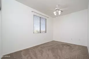 42424 N Gavilan Peak Pkwy, Anthem, AZ 85086 - Photo 18