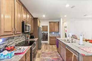 312 E O'Neil 13 Dr, Casa Grande, AZ 85122 - Photo 8