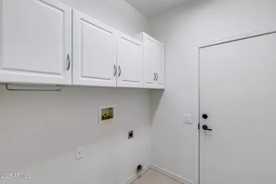 16178 W Montoya Drive, Surprise, AZ 85374 - Photo 18