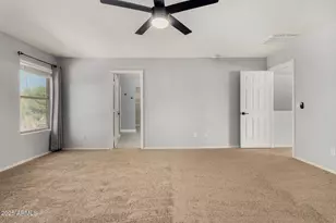 1822 E Patrick Ln, Phoenix, AZ 85024 - Photo 18