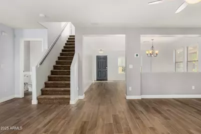 1822 E Patrick Lane, Phoenix, AZ 85024 - Photo 8