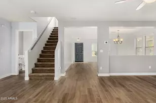 1822 E Patrick Ln, Phoenix, AZ 85024 - Photo 8