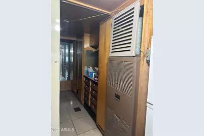 6602 S 22nd Place, Phoenix, AZ 85042 - Photo 14