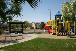 1505 E Chipman Rd, Phoenix, AZ 85040 - Photo 14