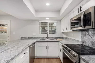 6027 N Granite Reef Road, Scottsdale, AZ 85250 - Photo 10