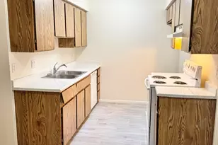 9015 W Elm St, Phoenix, AZ 85037 - Photo 6