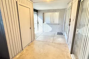 9015 W Elm St, Phoenix, AZ 85037 - Photo 28