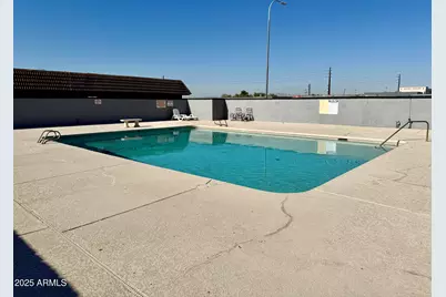 9015 W Elm Street #2, Phoenix, AZ 85037 - Photo 32