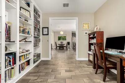 549 E Balao Drive, Phoenix, AZ 85085 - Photo 30