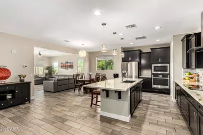 549 E Balao Drive, Phoenix, AZ 85085 - Photo 10