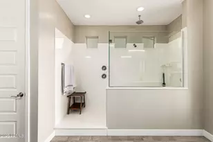 549 E Balao Dr, Phoenix, AZ 85085 - Photo 22