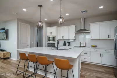 16118 W Sand Hills Road, Surprise, AZ 85387 - Photo 4