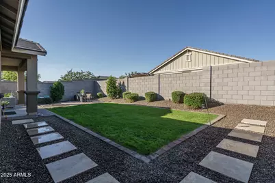 16118 W Sand Hills Road, Surprise, AZ 85387 - Photo 22