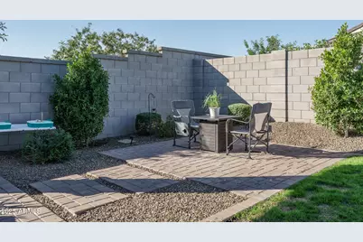 16118 W Sand Hills Road, Surprise, AZ 85387 - Photo 24
