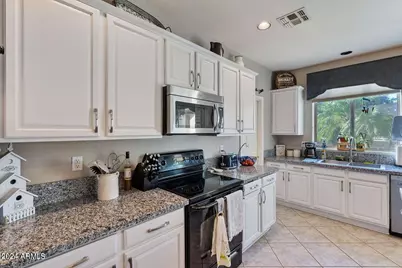 9022 W Ross Avenue, Peoria, AZ 85382 - Photo 12