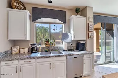 9022 W Ross Avenue, Peoria, AZ 85382 - Photo 14