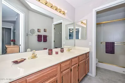 9151 W Greenway Road #113, Peoria, AZ 85381 - Photo 20