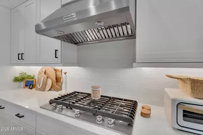 17176 W Mountainair Street, Surprise, AZ 85388 - Photo 8