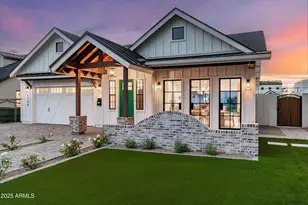 4208 N 41st Pl, Phoenix, AZ 85018 - Photo 2