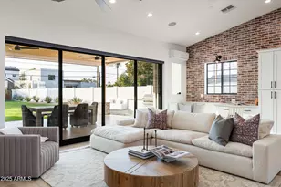 4208 N 41st Pl, Phoenix, AZ 85018 - Photo 12