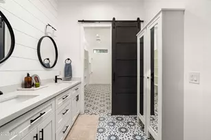 4208 N 41st Pl, Phoenix, AZ 85018 - Photo 16