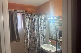 1819 W Chipman Rd, Phoenix, AZ 85041 - Photo 4