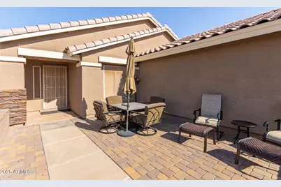 23166 W Shadow Drive, Buckeye, AZ 85326 - Photo 4