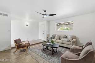 403 W Gail Dr, Chandler, AZ 85225 - Photo 8