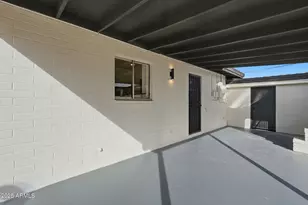 403 W Gail Dr, Chandler, AZ 85225 - Photo 40