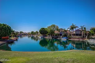 15301 N 89th Ave, Peoria, AZ 85381 - Photo 38