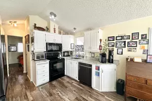 386 Gypsum Dr, Apache Junction, AZ 85119 - Photo 36