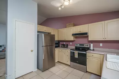 11241 W Ruth Avenue, Peoria, AZ 85345 - Photo 8