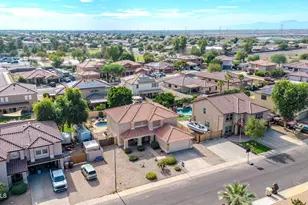 10617 W Daley Ln, Peoria, AZ 85383 - Photo 58