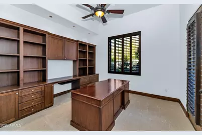 7233 E Royal Palm Road, Scottsdale, AZ 85258 - Photo 20