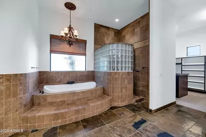 7233 E Royal Palm Road, Scottsdale, AZ 85258 - Photo 16