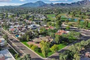 7233 E Royal Palm Rd, Scottsdale, AZ 85258 - Photo 20