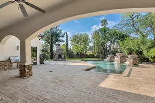 7233 E Royal Palm Rd, Scottsdale, AZ 85258 - Photo 36