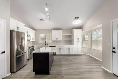 2003 S 173rd Drive, Goodyear, AZ 85338 - Photo 2