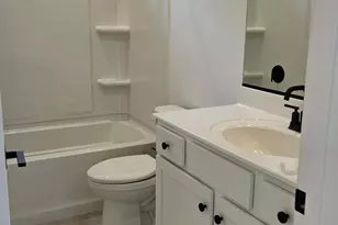 15584 W Hackamore Dr, Surprise, AZ 85387 - Photo 6