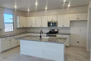 15584 W Hackamore Dr, Surprise, AZ 85387 - Photo 6