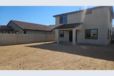 15584 W Hackamore Drive, Surprise, AZ 85387 - Photo 8