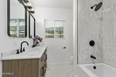 2163 W Village Drive, Phoenix, AZ 85023 - Photo 18