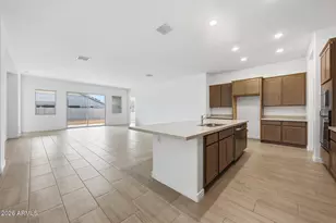 14849 W Lariat Trl, Surprise, AZ 85387 - Photo 4